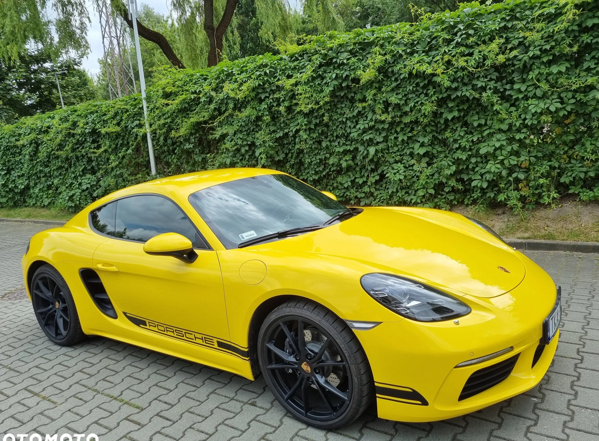 Porsche 718 Cayman cena 357500 przebieg: 2306, rok produkcji 2022 z Dukla małe 277